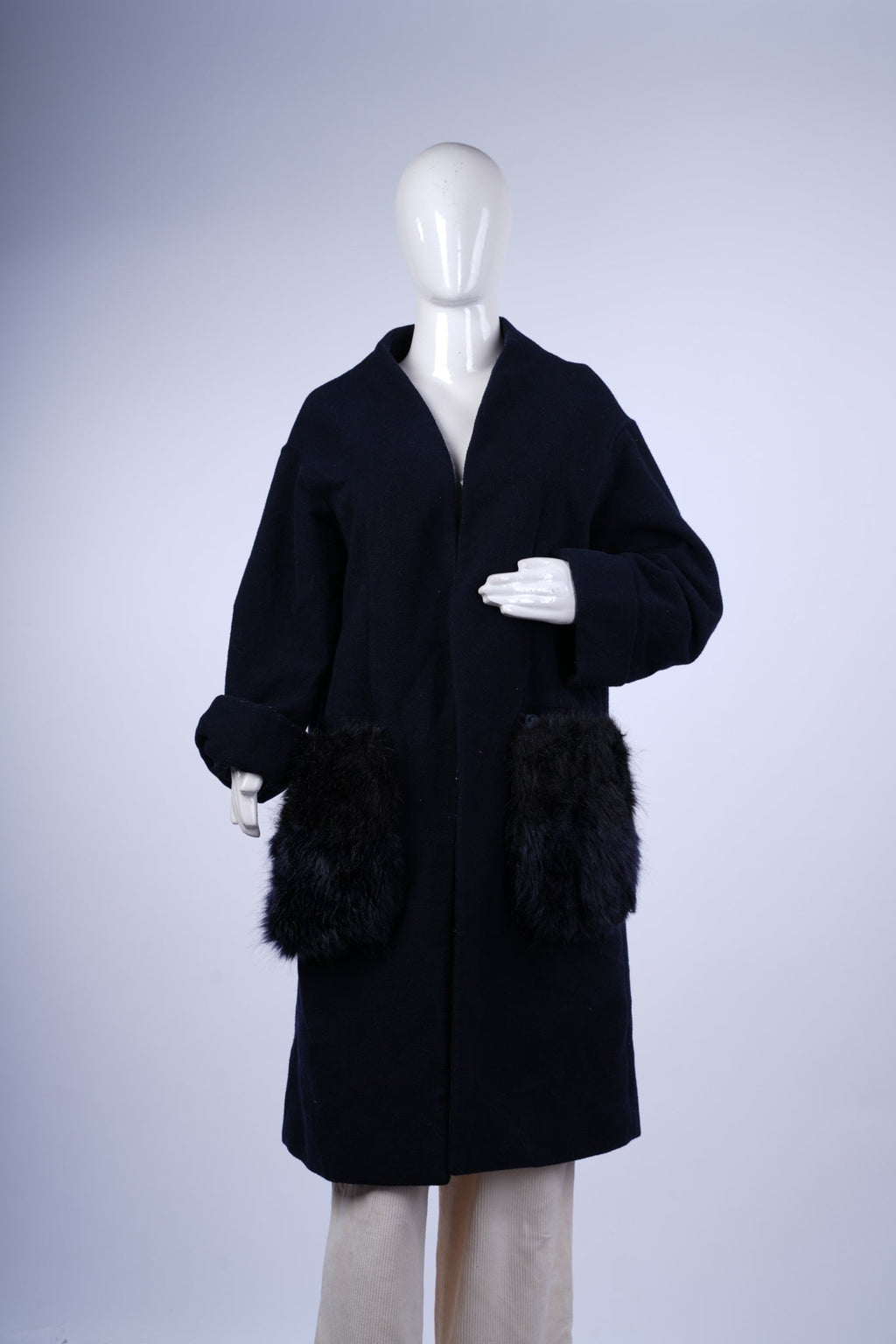 SENSE FO PLACE Dark Long Coat