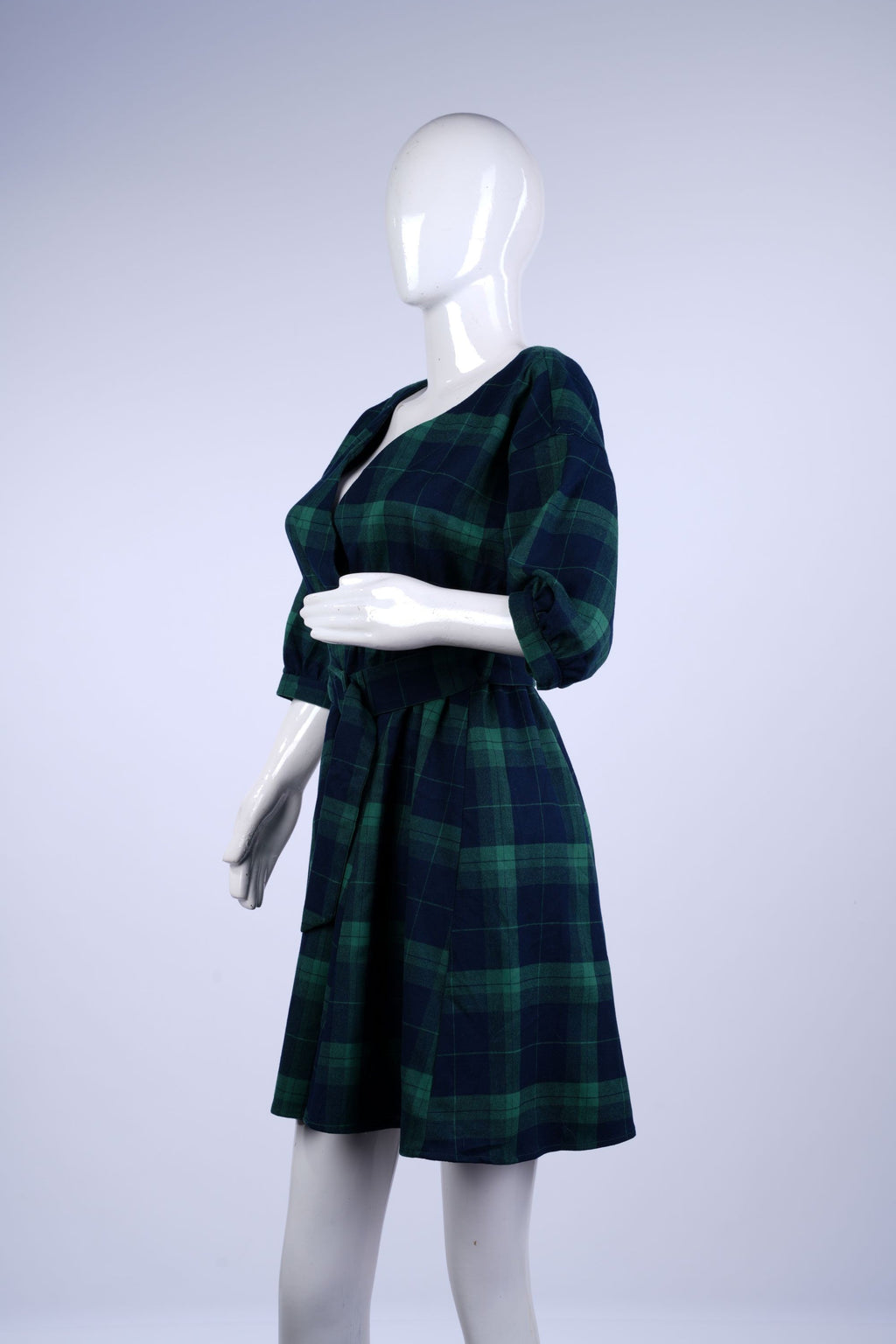 Casual green and blue dress with square neck and belted waist for everyday wear.