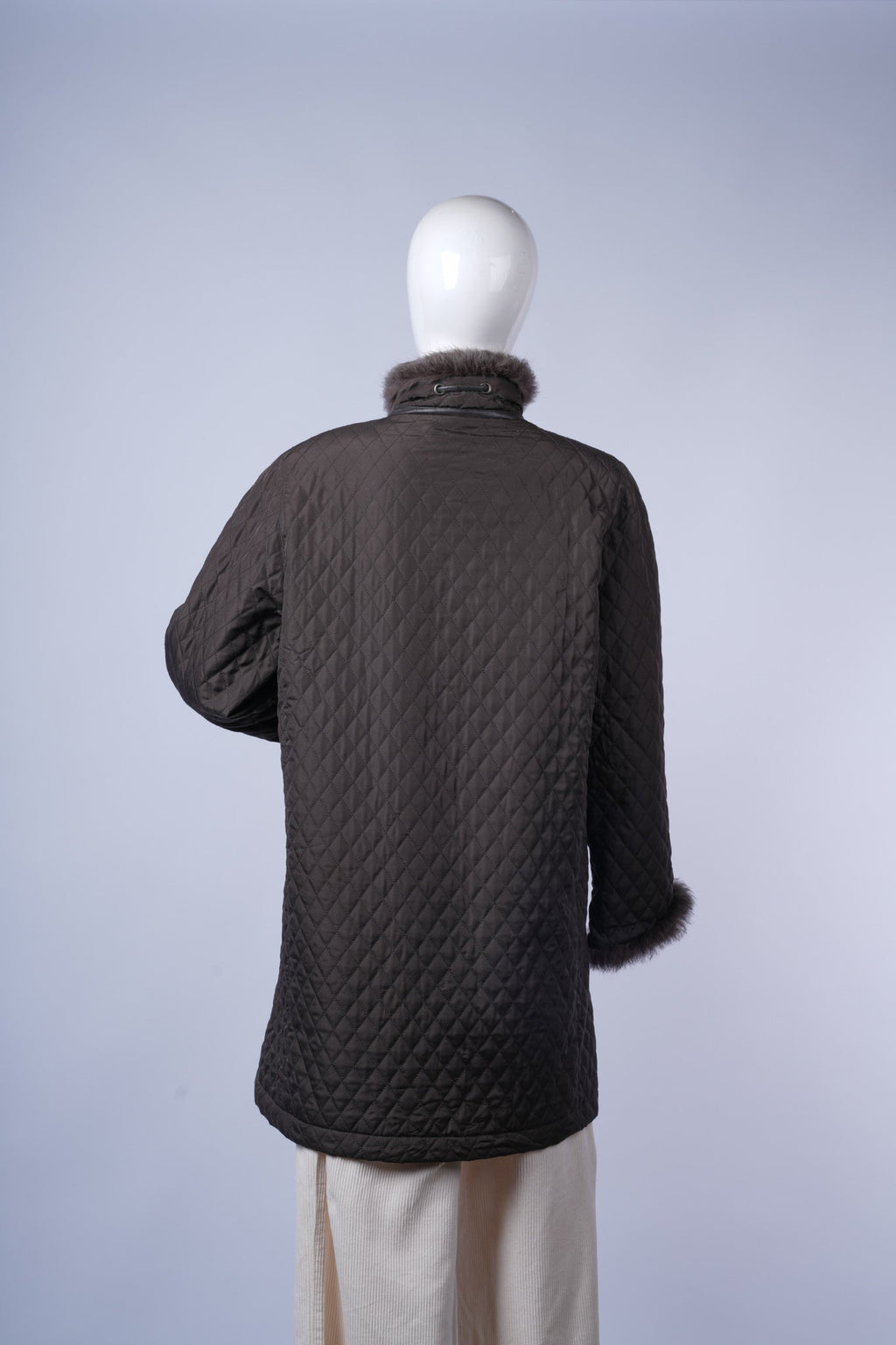 Versatile quilted jacket perfect for layering in chilly weather.