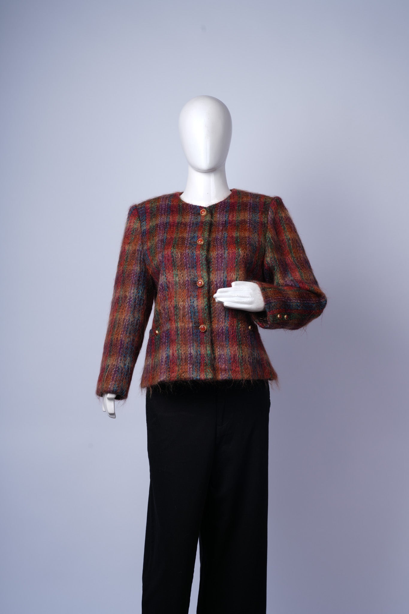 women's versatile plaid coat suitable for casual or smart-casual occasions.