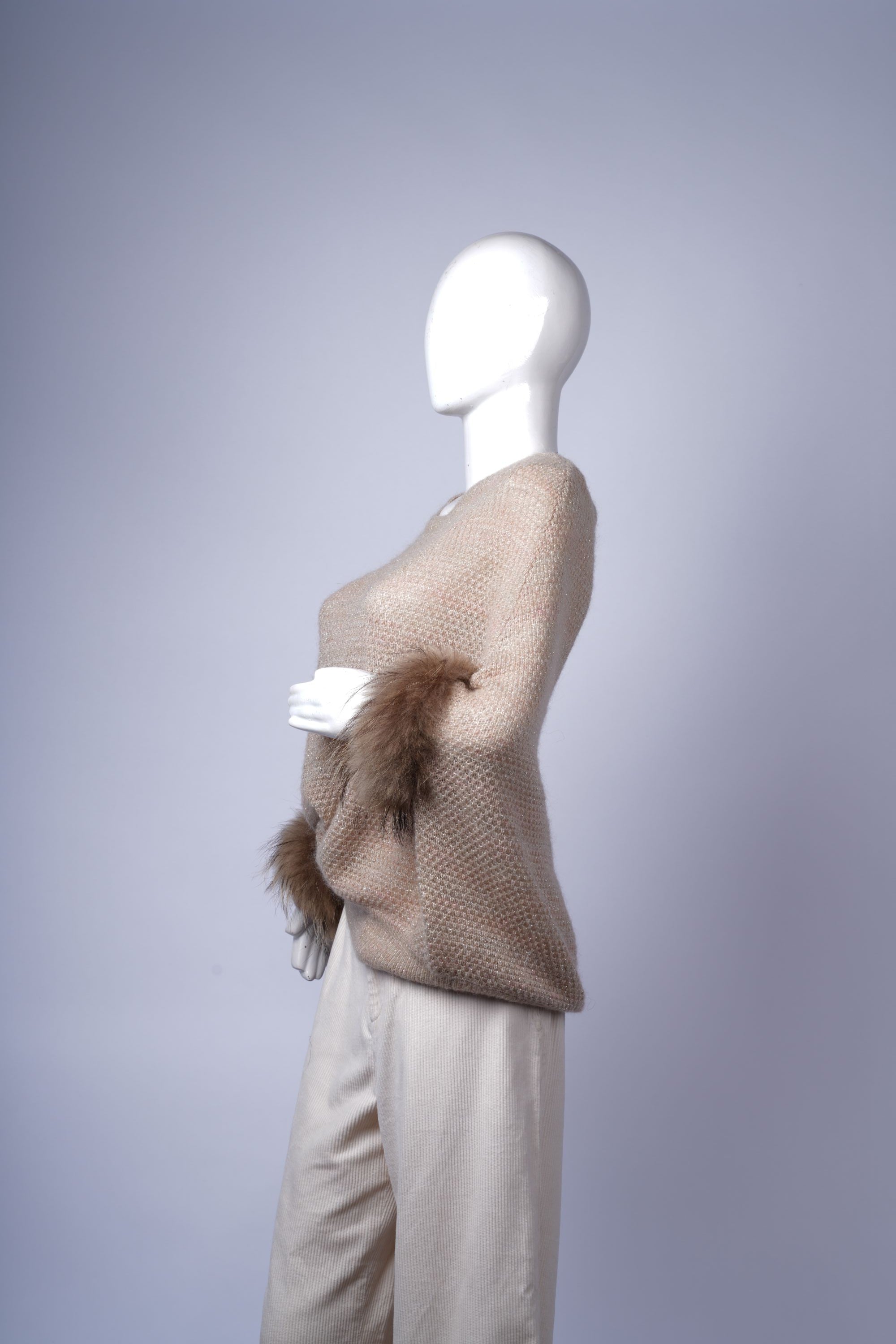 GRAND TABLE - Beige Knit Sweater with Faux Fur Cuffs