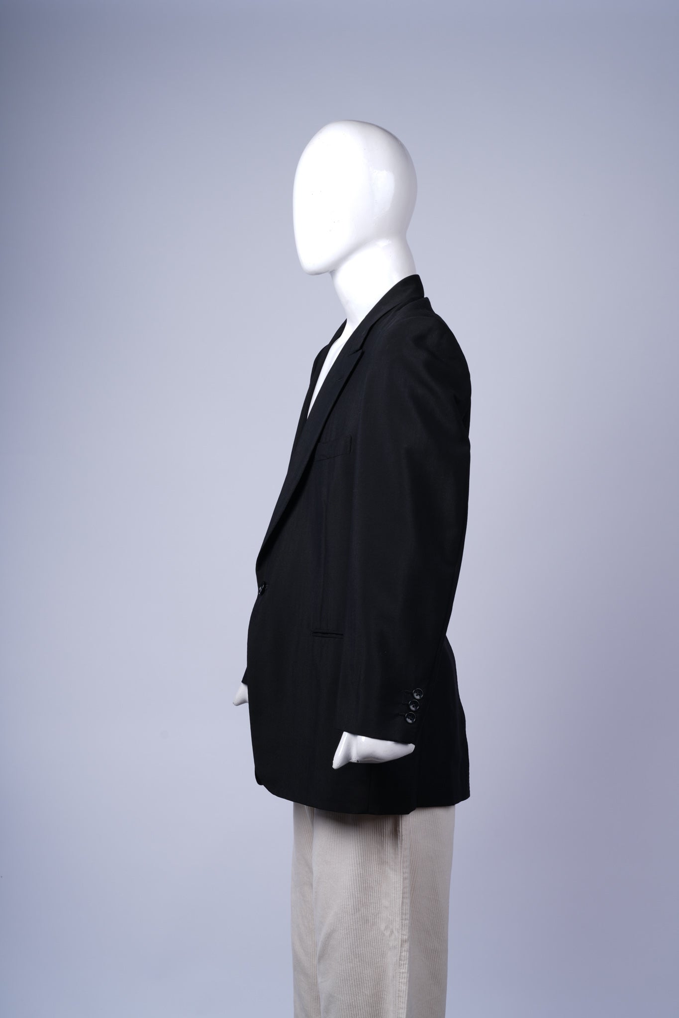 Versatile men?s blazer in black with classic notched lapel design.