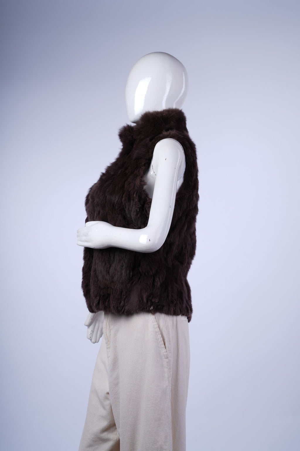 CALTURE MEDIUM - Dark Brown Sleeveless Fur Vest Jacket