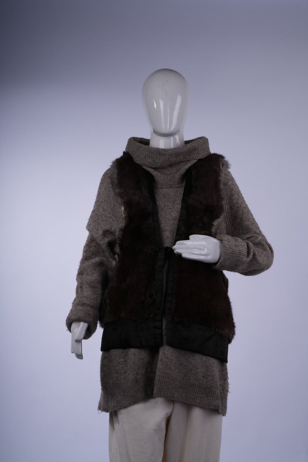 MUJI - Dark Brown Vintage Fur Sleeveless Vest