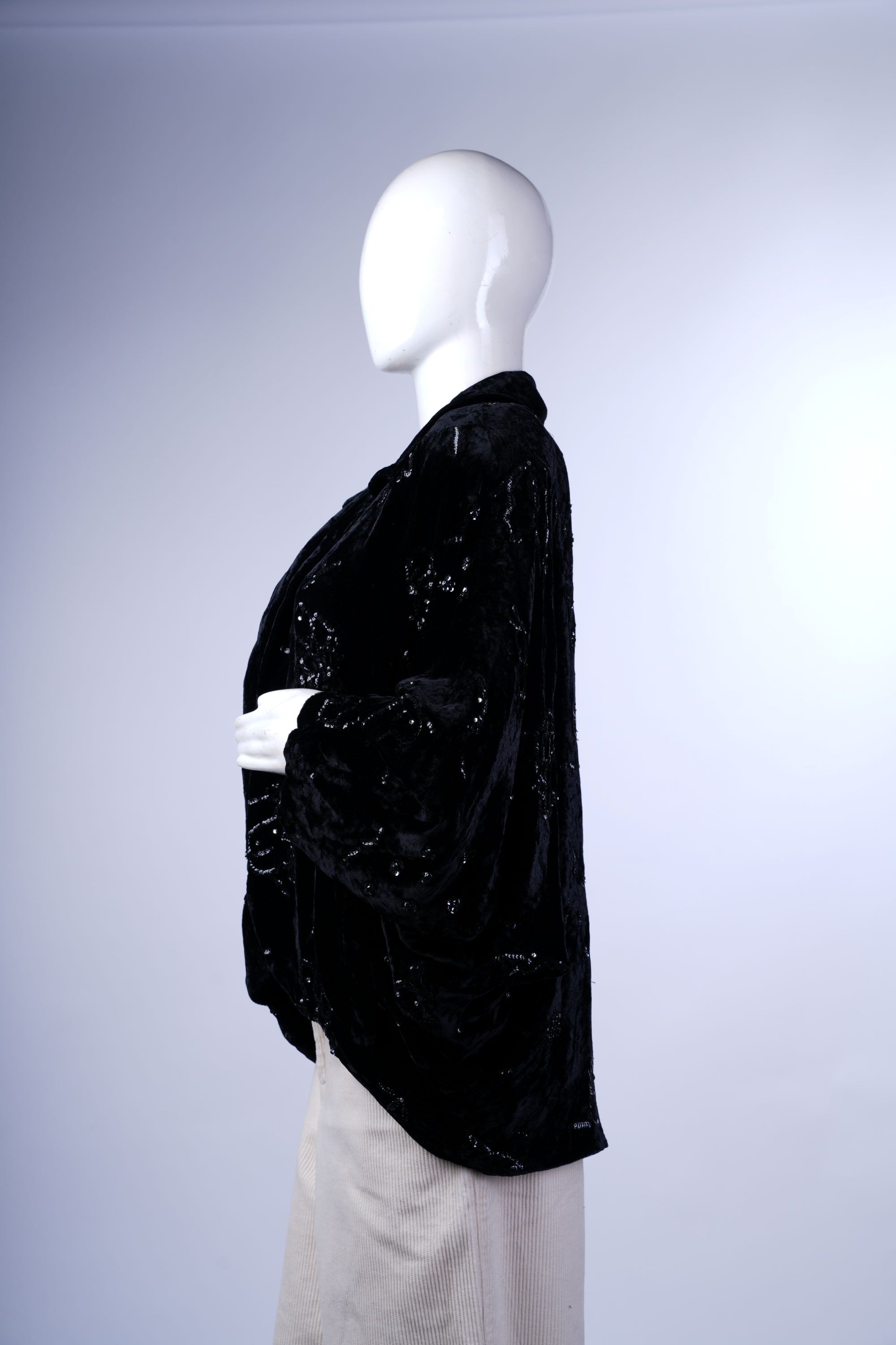 TOLENTION (Milano-italy) - Black Velvet Bolero-Style Sweater