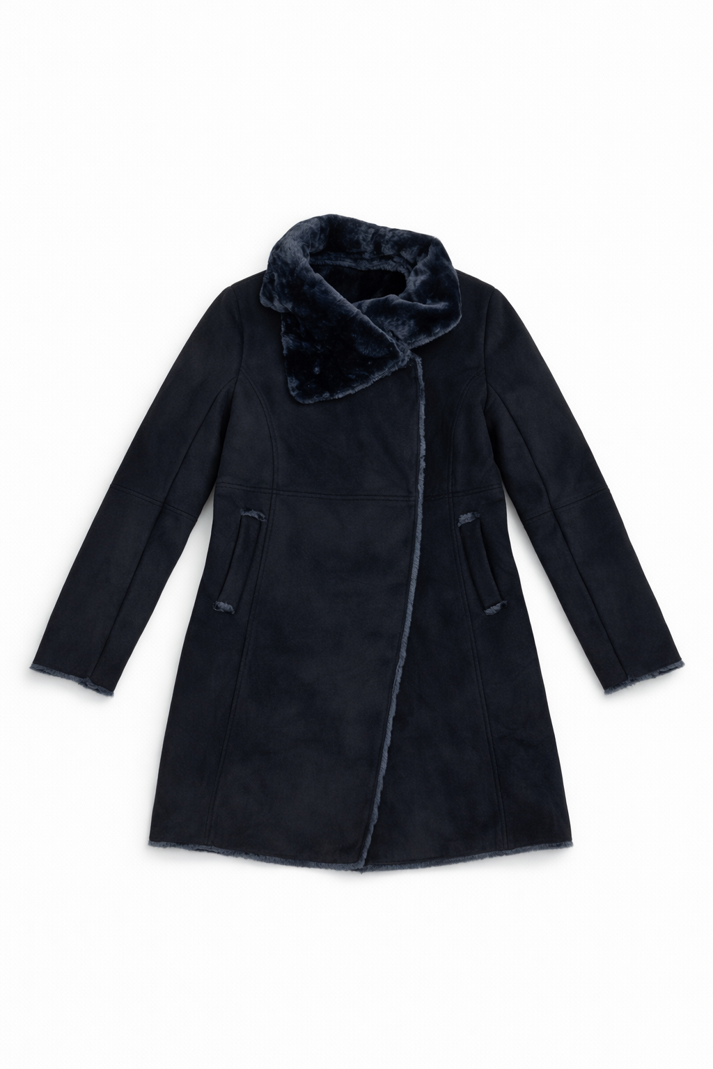 Structured modern utility jacket with tailored minimal design