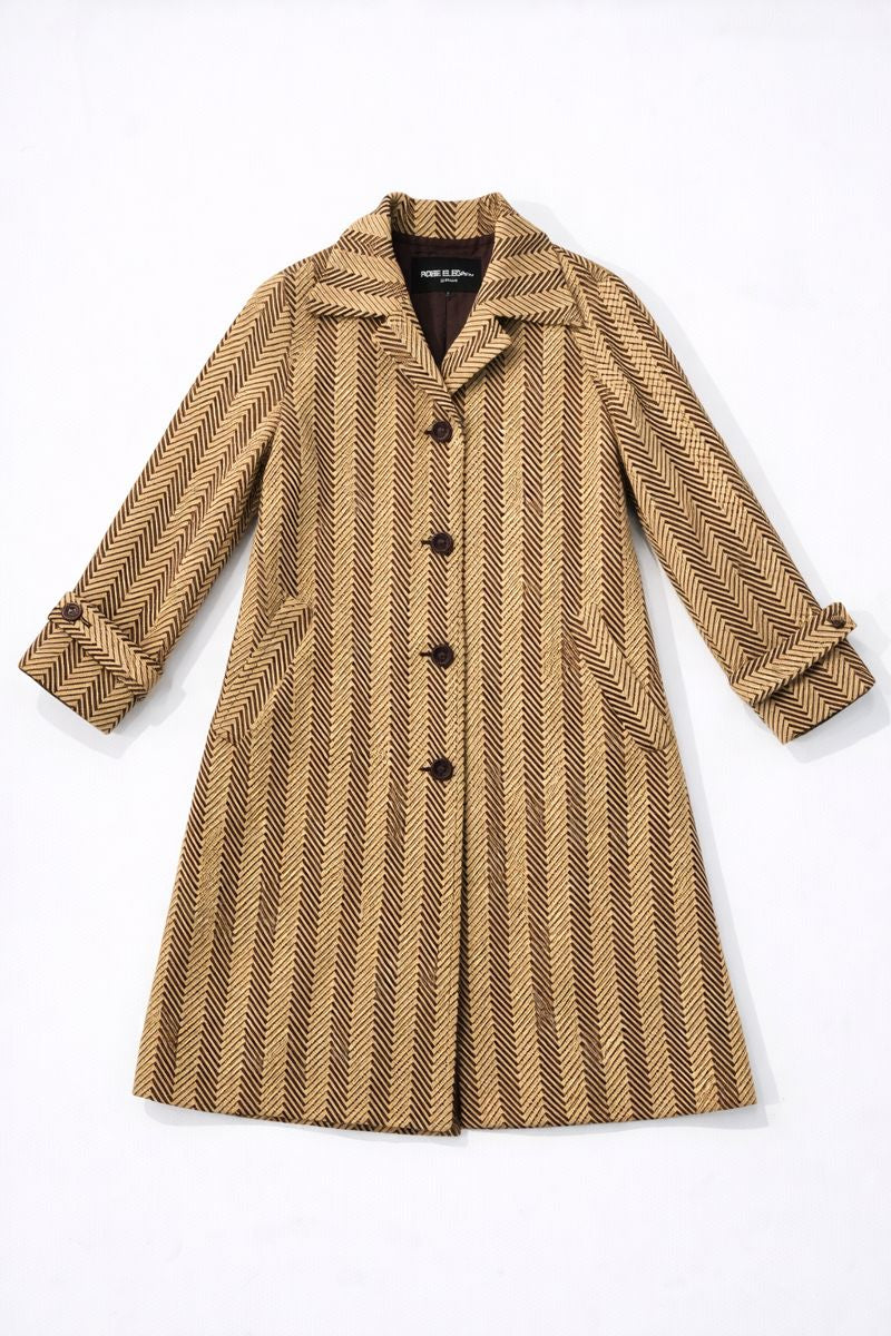 Knee-length single-breasted coat with vertical stripes and front patch pockets